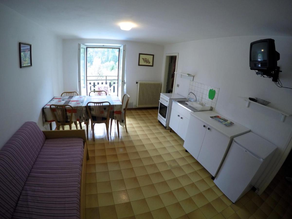 Residence Catullo Bezzecca Eksteriør bilde